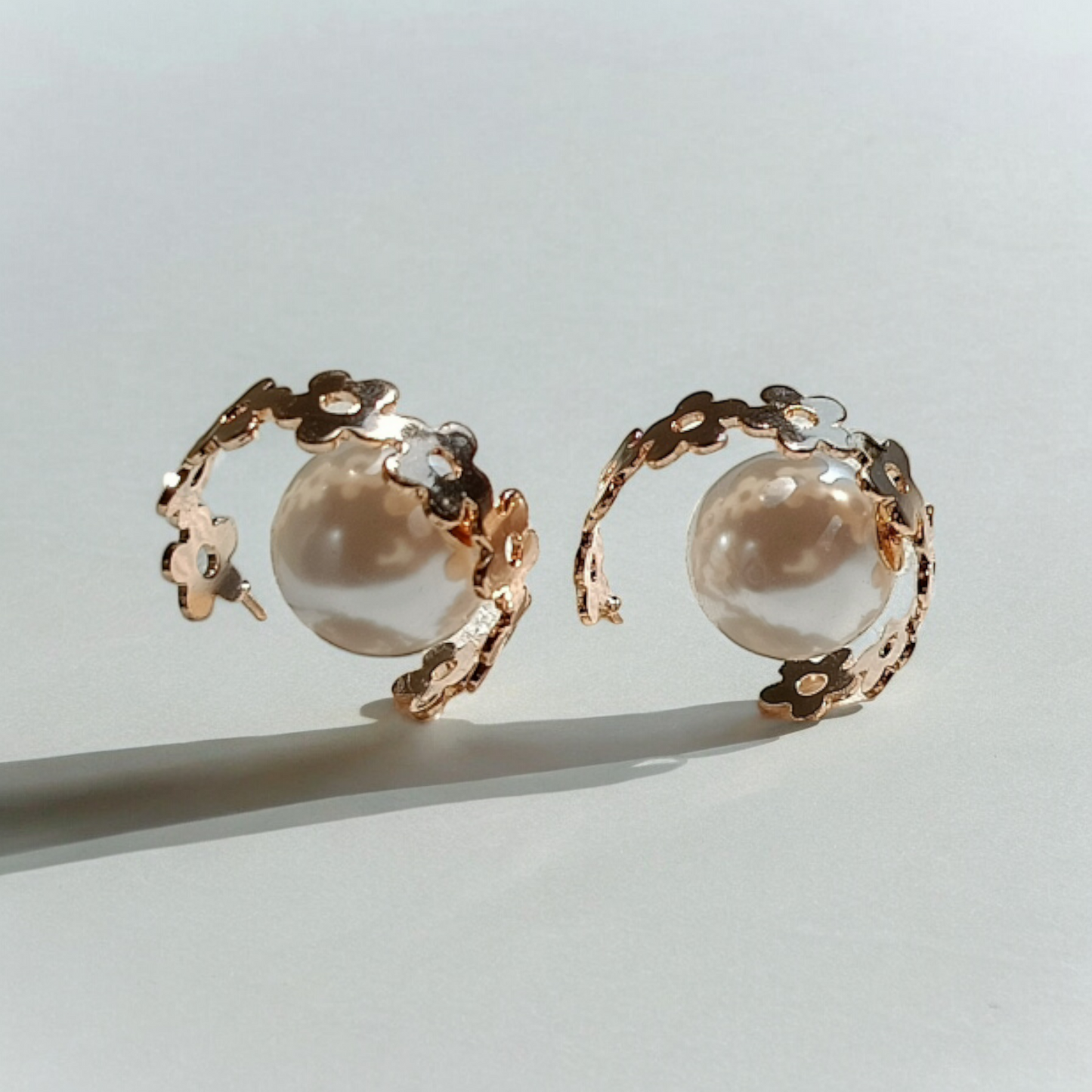 Flower Pearl Hoops