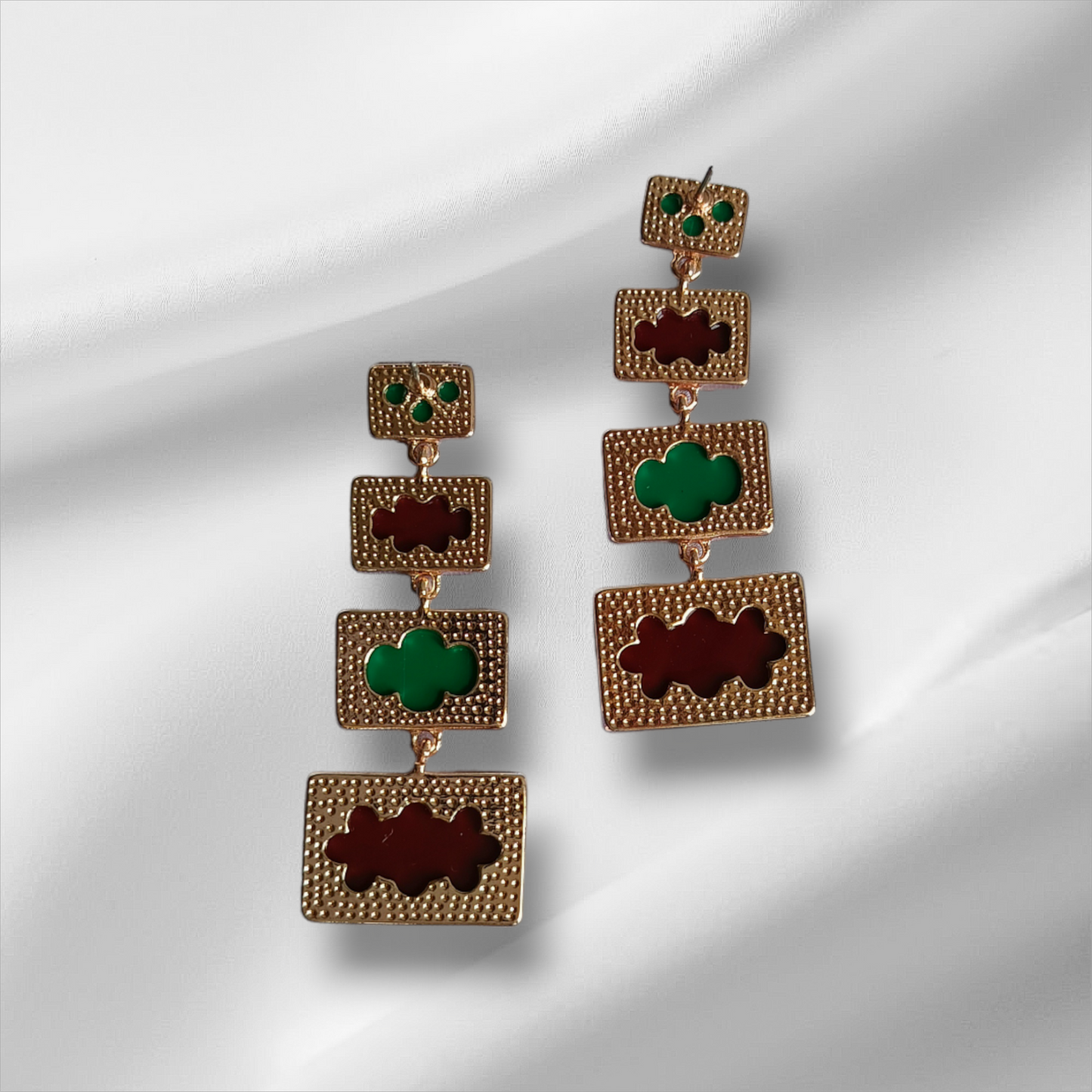 Emerald green Dnagler