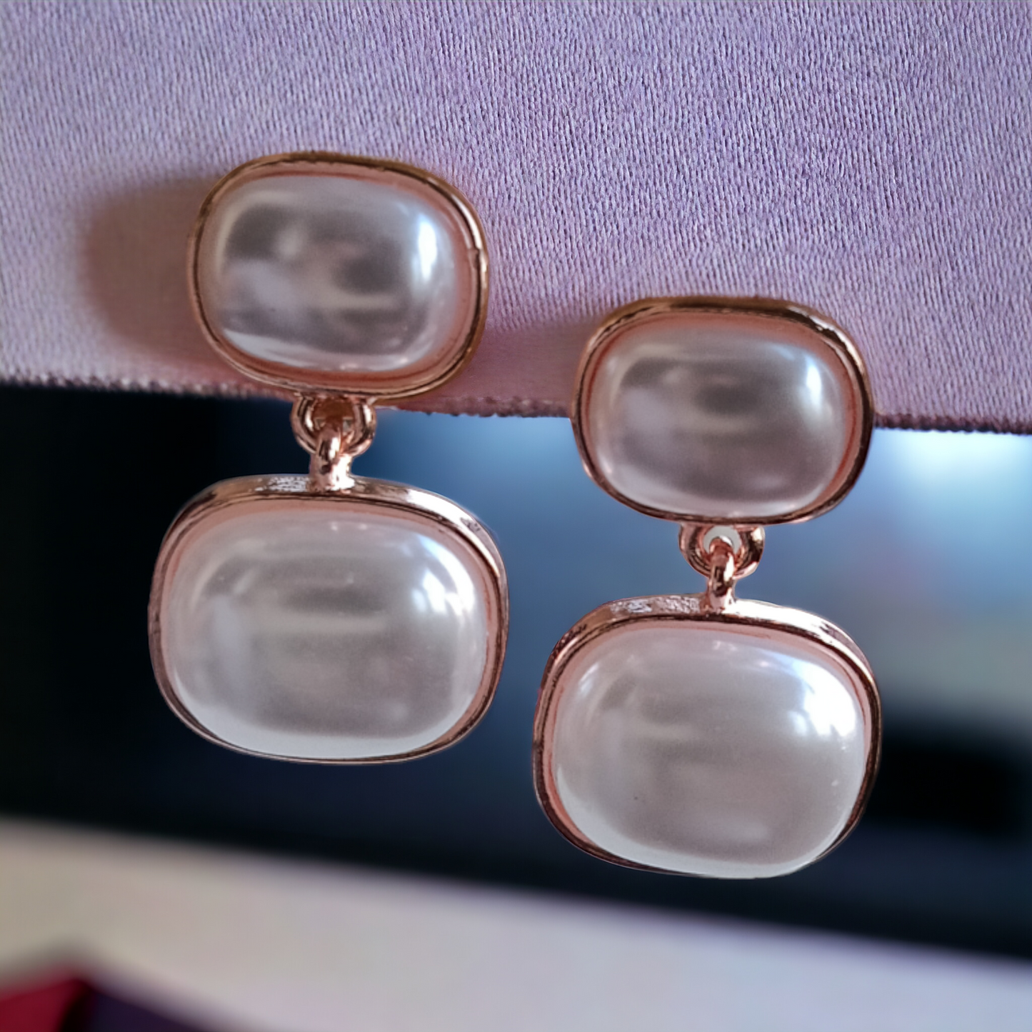 Rose Gold Pearl Earrings