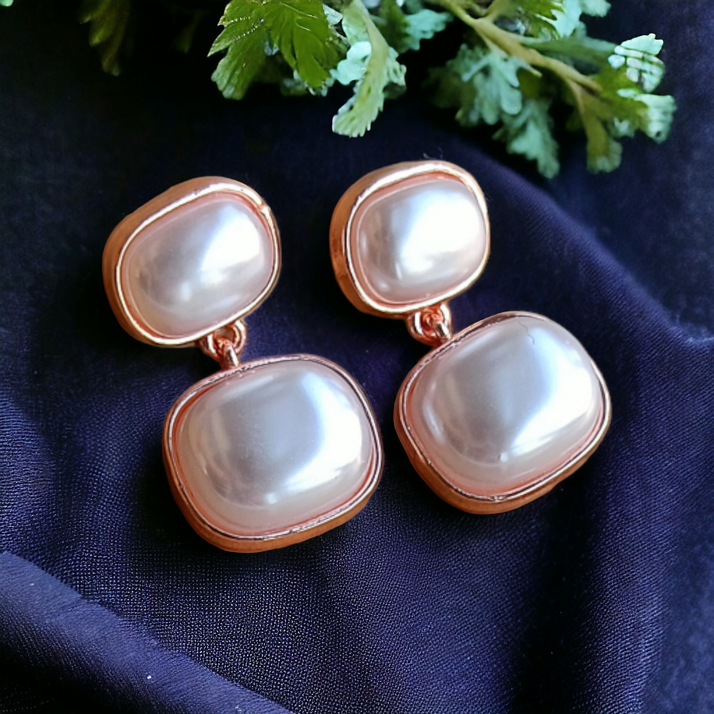 Rose Gold Pearl Earrings