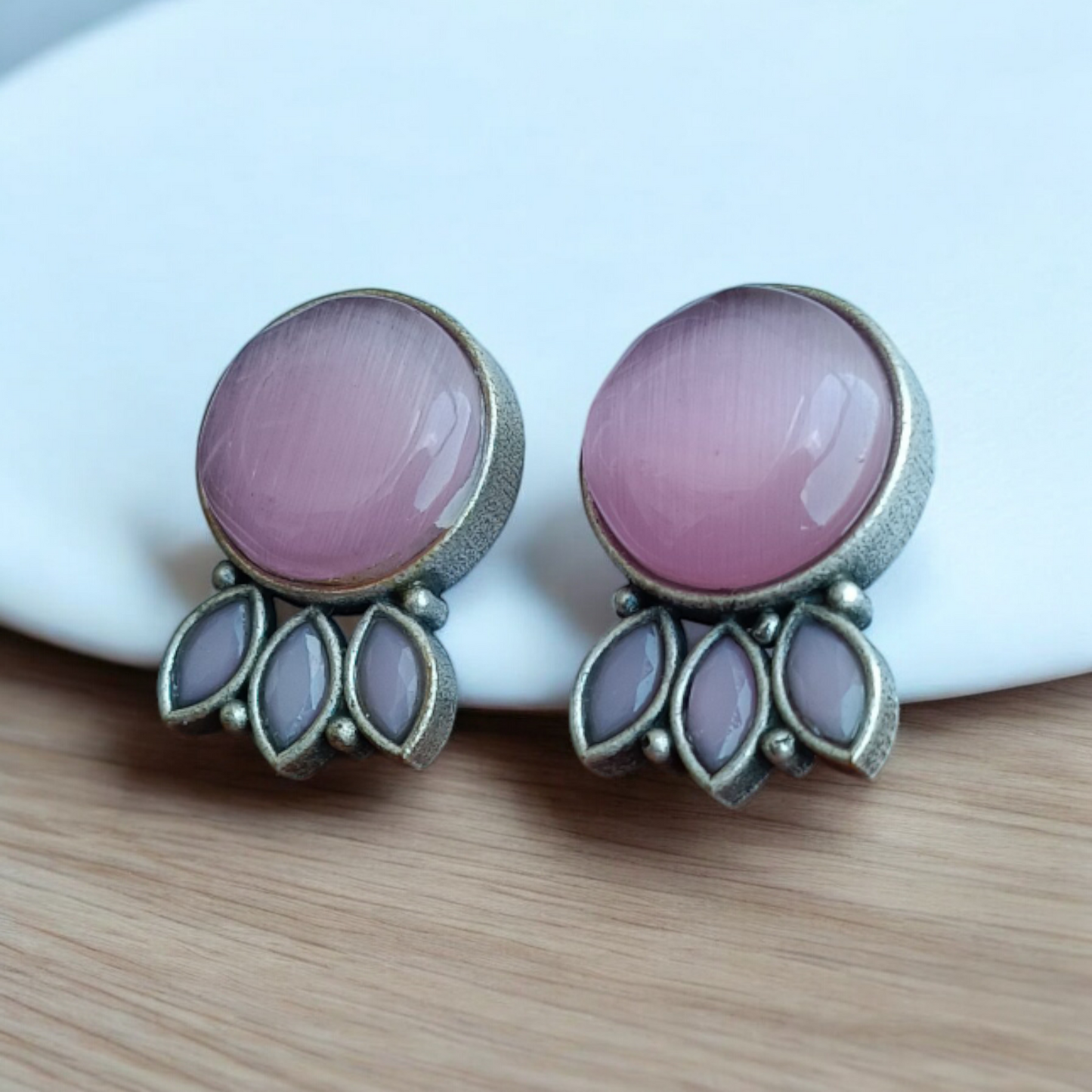 Pink Monalisa Stud Earring