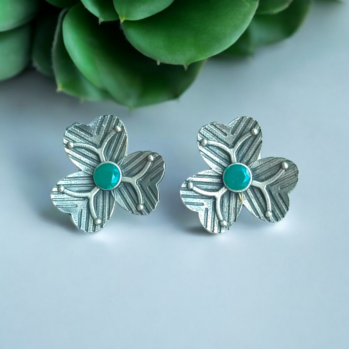 Sky-Blue Flower Earring