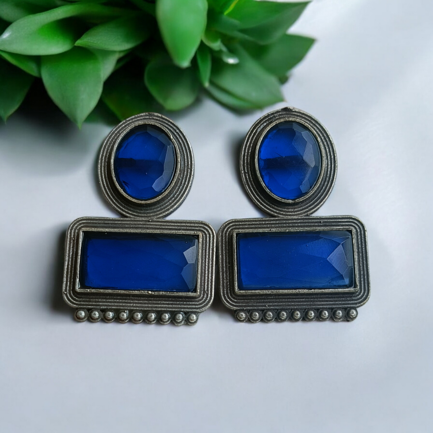 Blue Monalisa Stone Earring