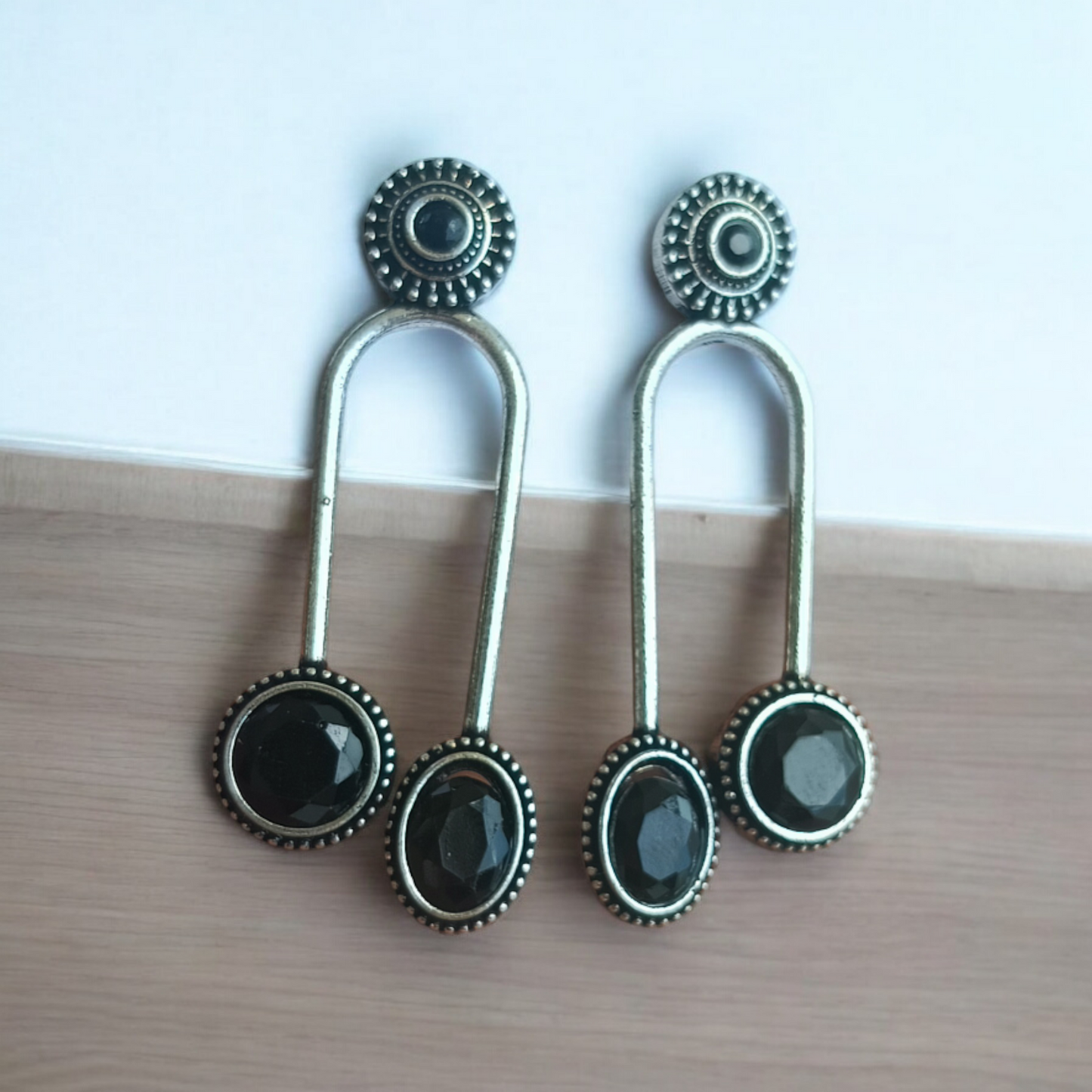 Silver Black Dangler Earring