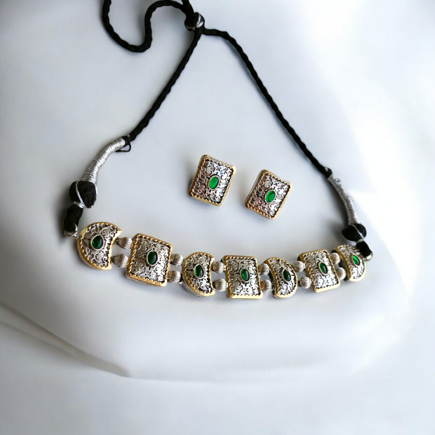 Green Dual-tone Fusion Choker Set