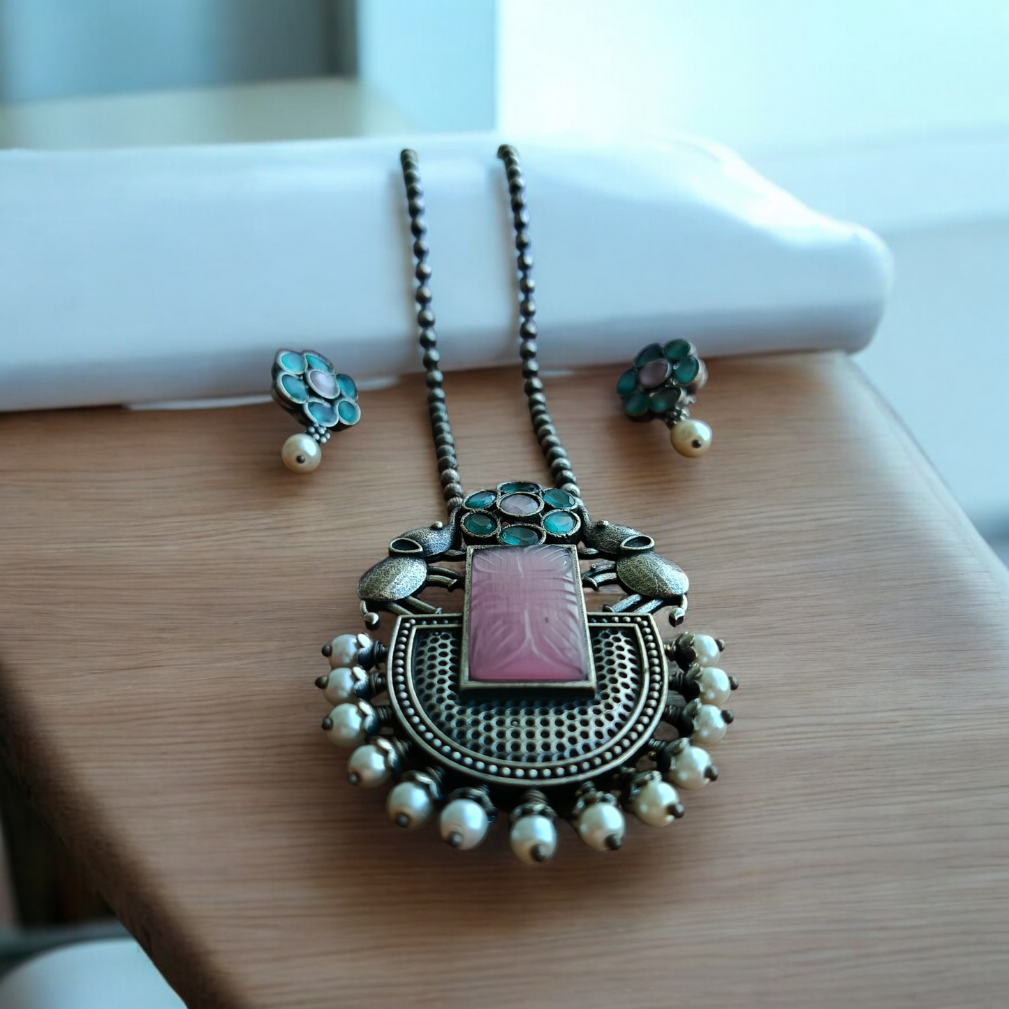 Pink Monalisa Stone Long Necklace