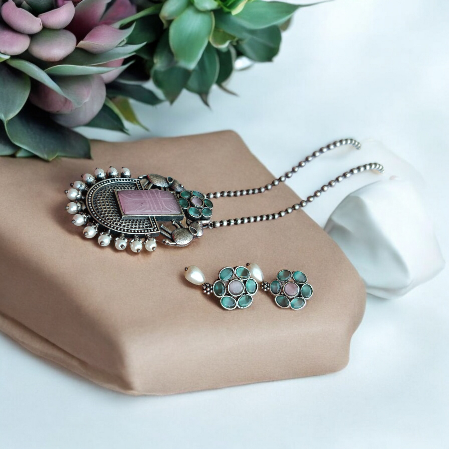 Pink Monalisa Stone Long Necklace