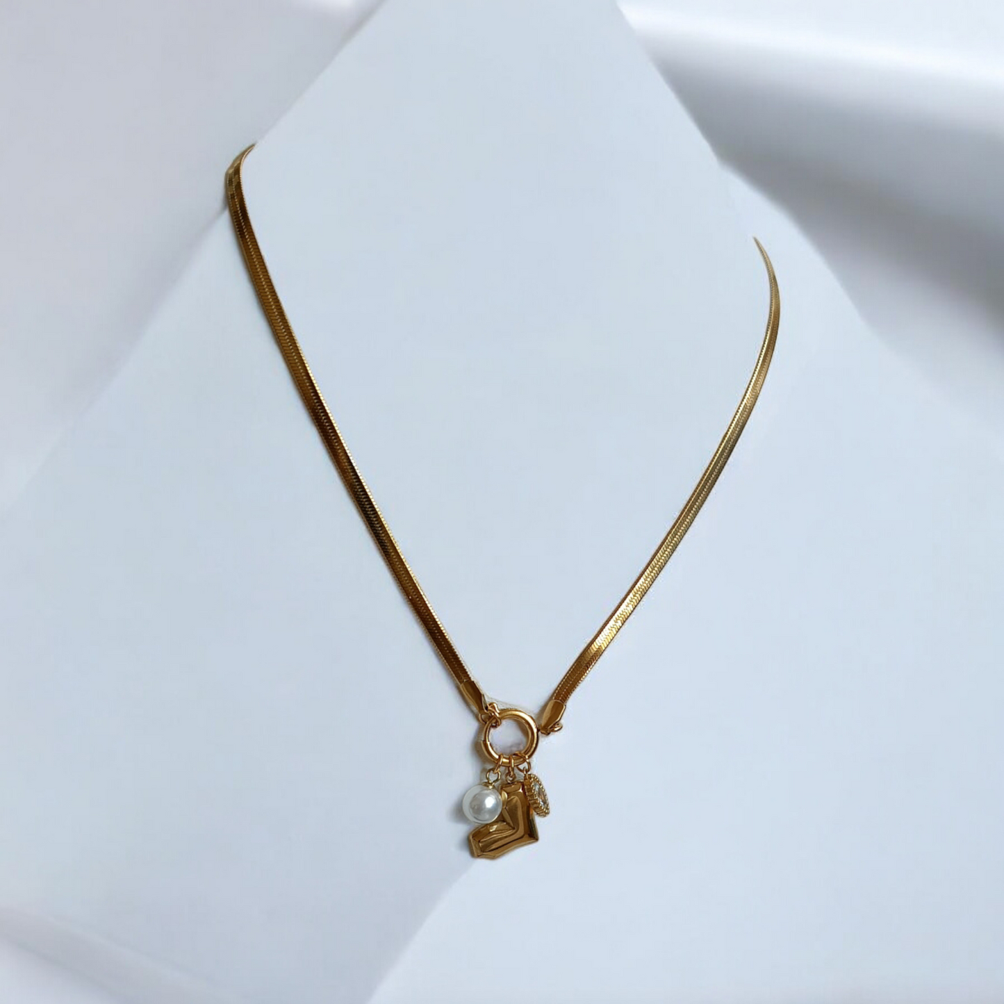 Gold Sweetheart with Pearl Necklace