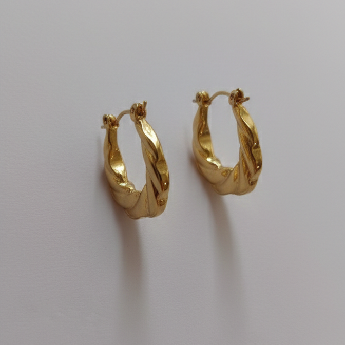 Nihiras aurelia twist gold hoops
