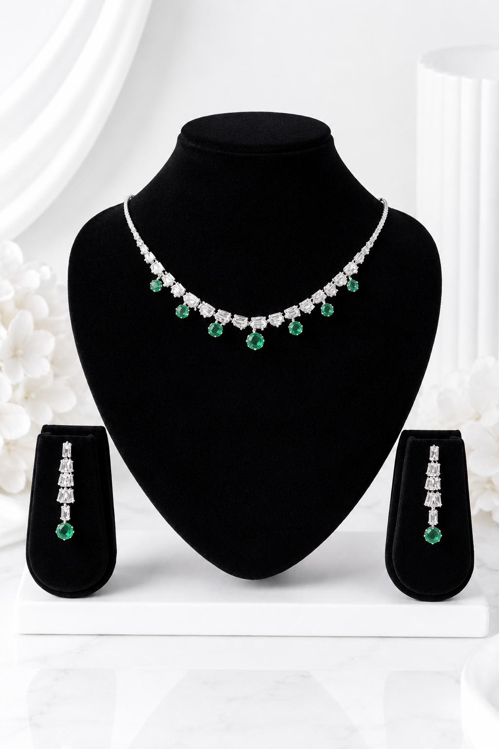Emerald Green Diamond Necklace Set with Earrings