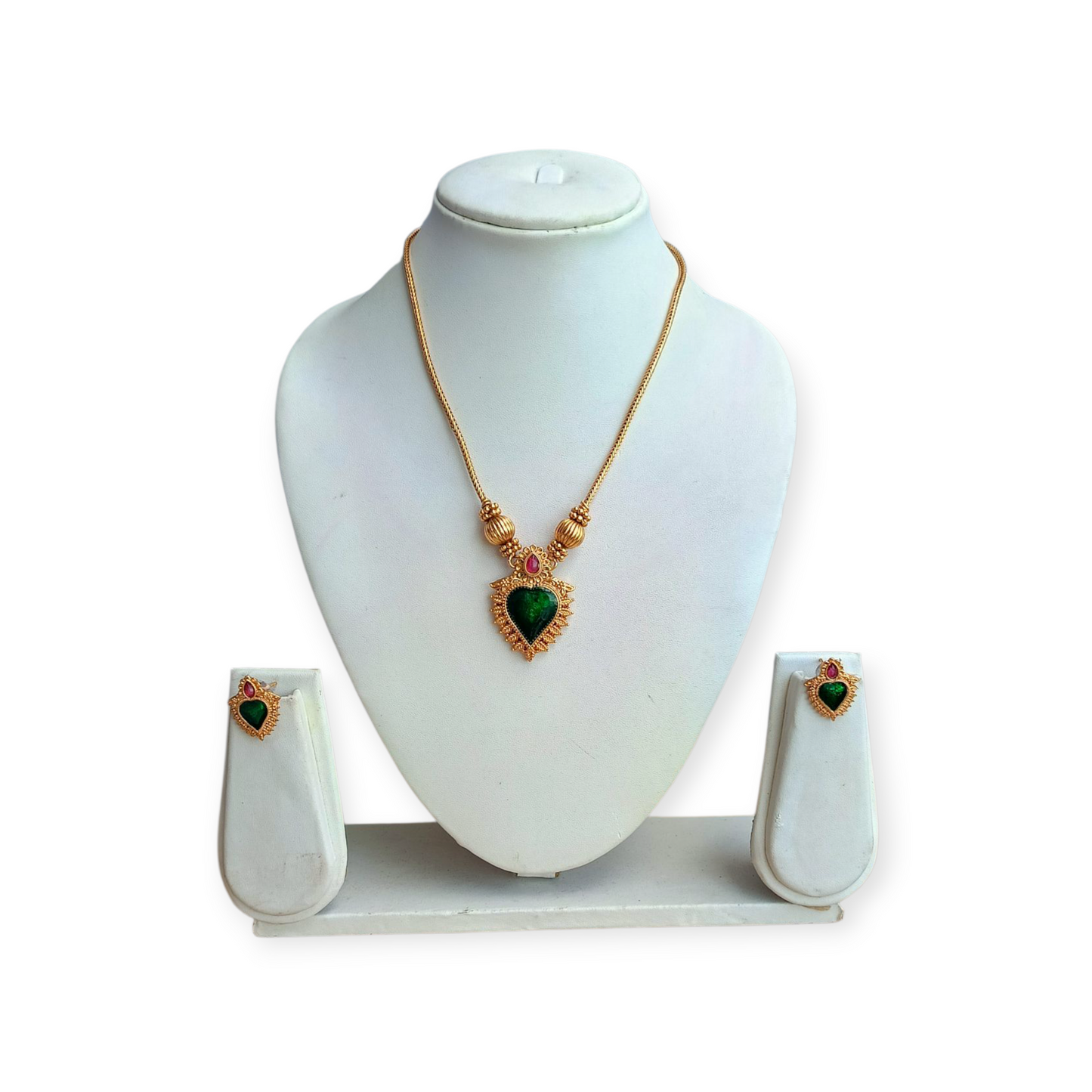 GREEN ANTIQUE JEWELLERY SET