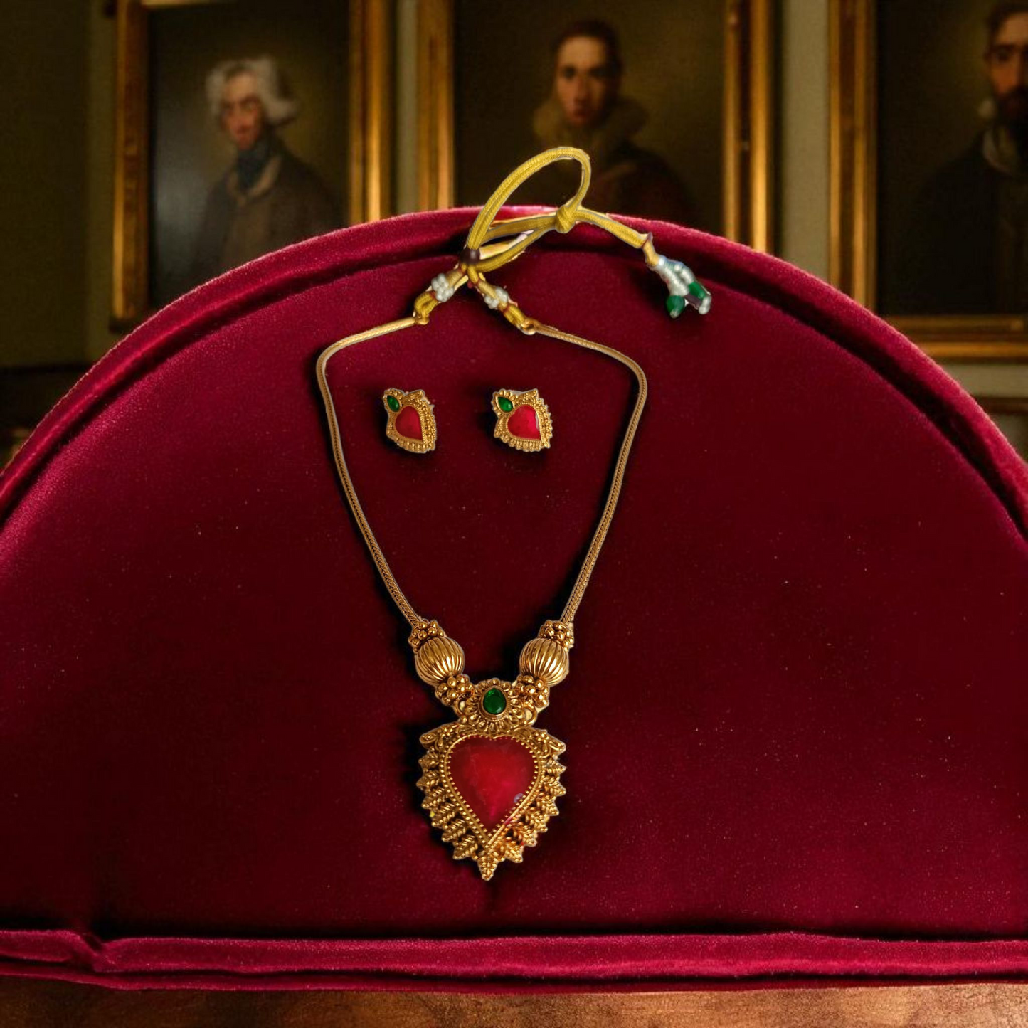 RUBY ANTIQUE PENDENT SET