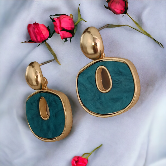 Dazzling Peacock green Earring