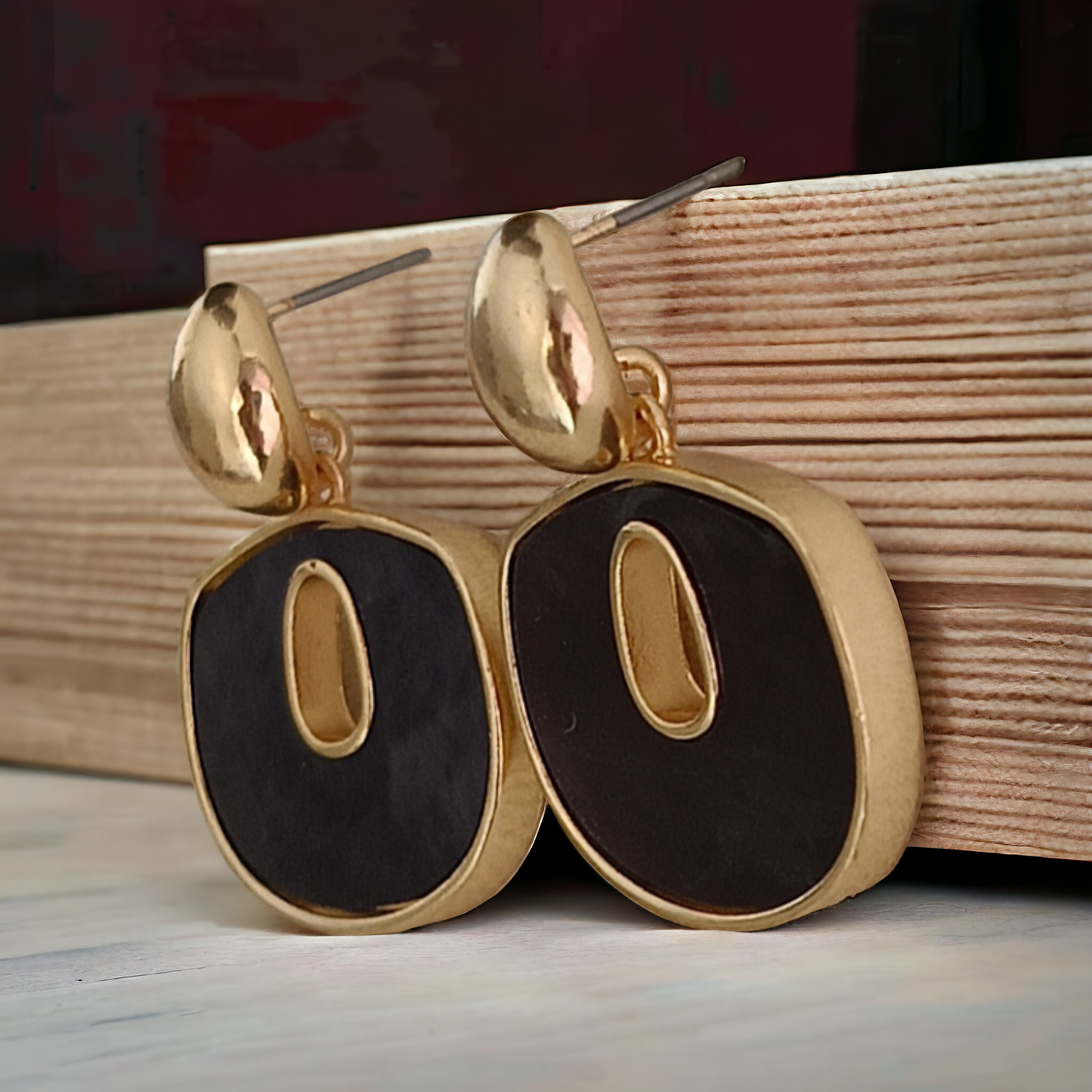 Dazzling Black Earrings