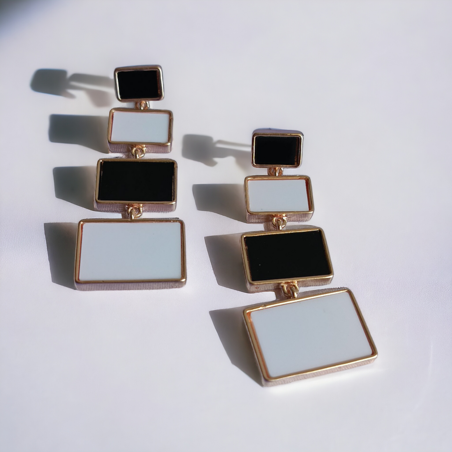 Black & White Dangler Earring
