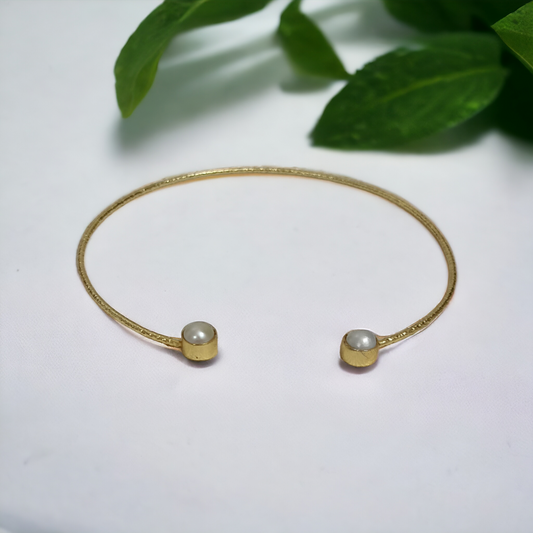 Brass Pearl Hasli