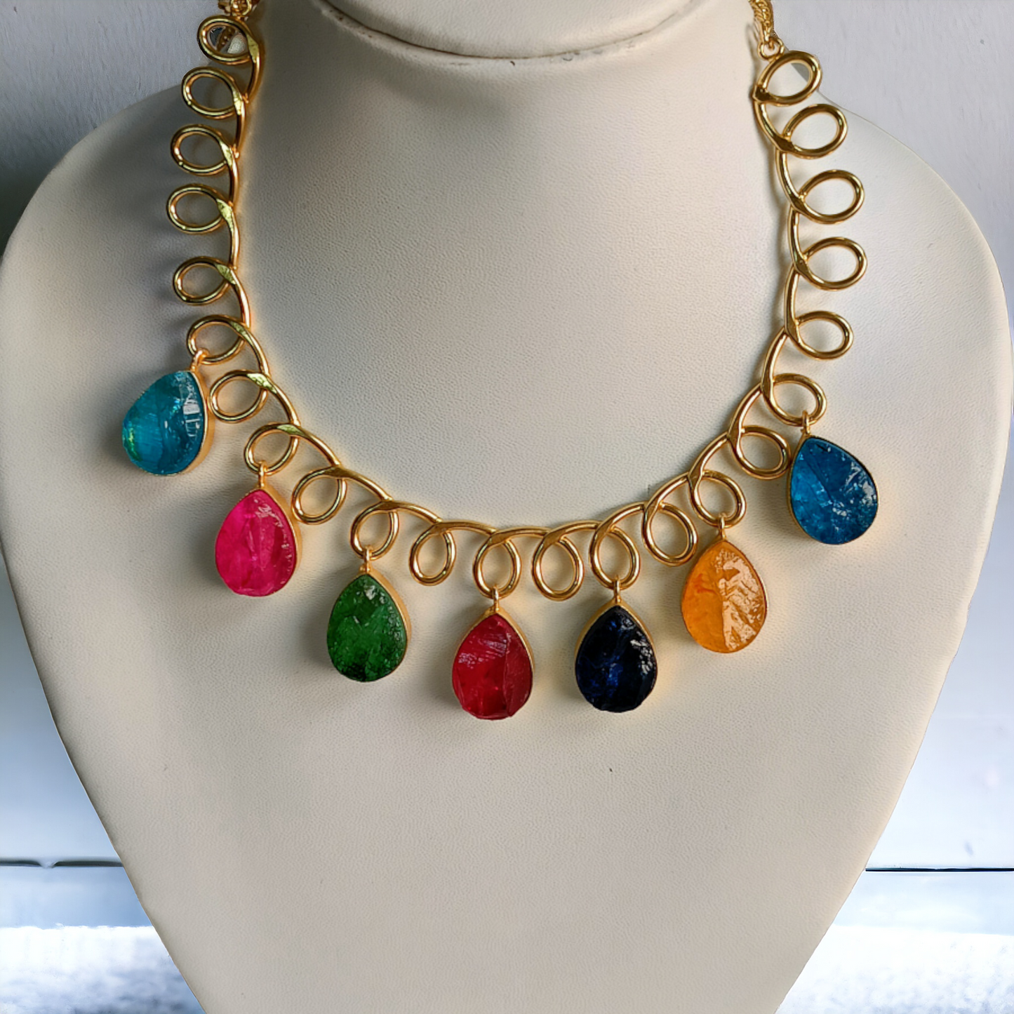Multi-colour Semi Precious Stones Hasli