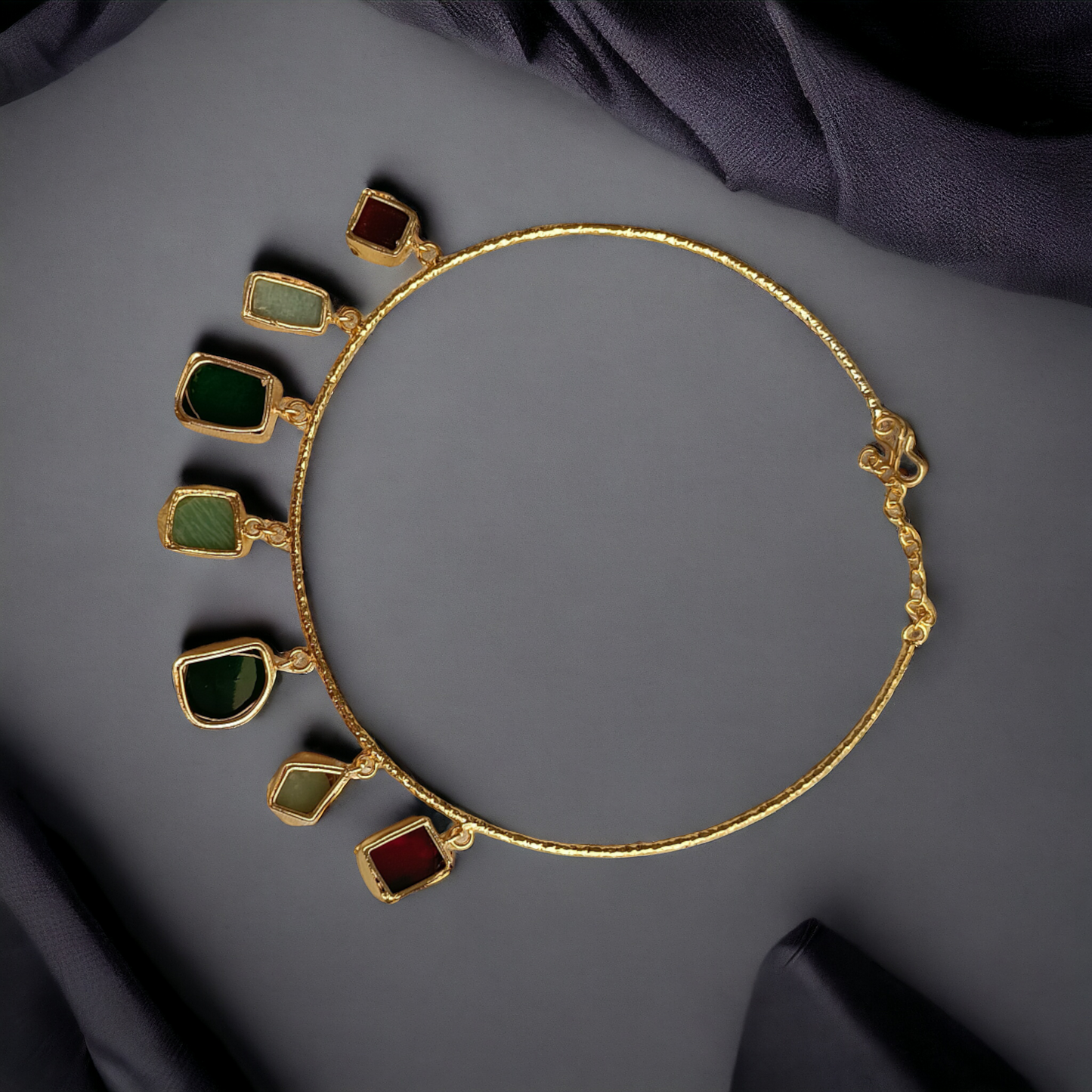 Multicolour Gemstone Hasli