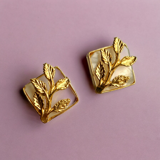 Leaf Mop Stud