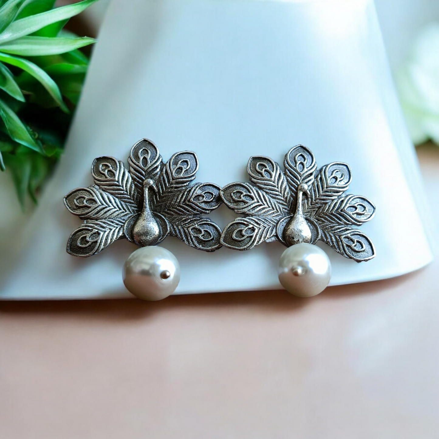 Oxidised Peacock Stud