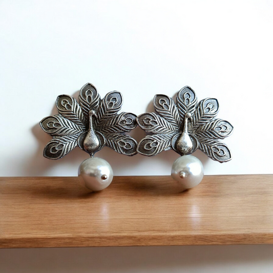 Oxidised Peacock Stud