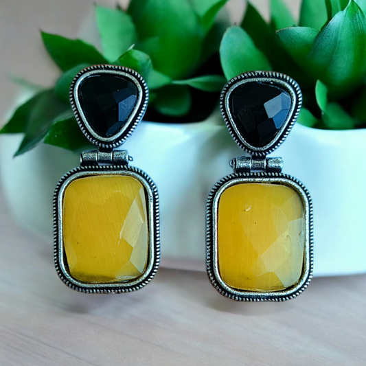 Yellow-Black Monalisa Earring