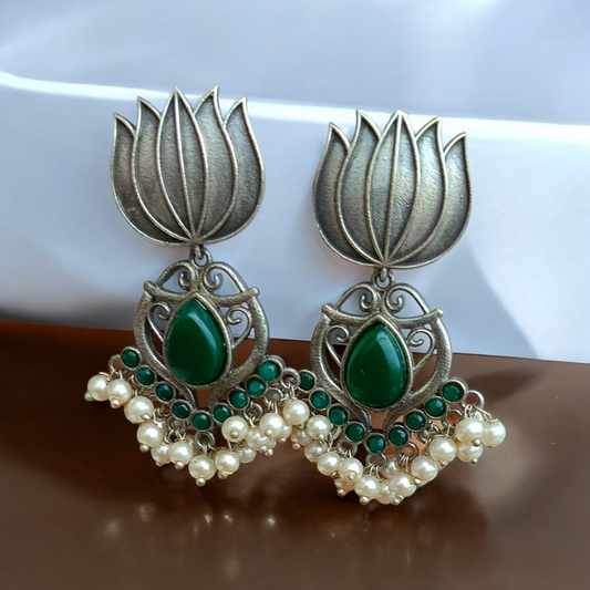 Silver-replica Lotus Earring