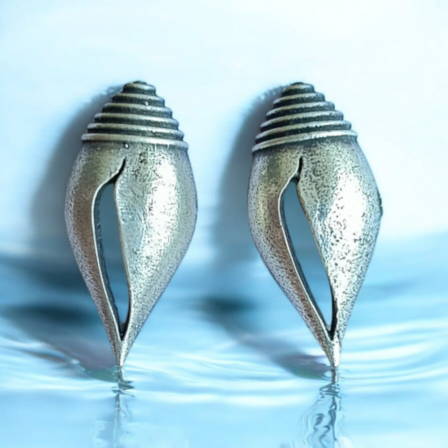 Silver-replica Shanka Earring