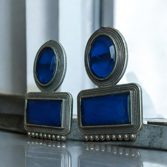 Blue Monalisa Stone Earring