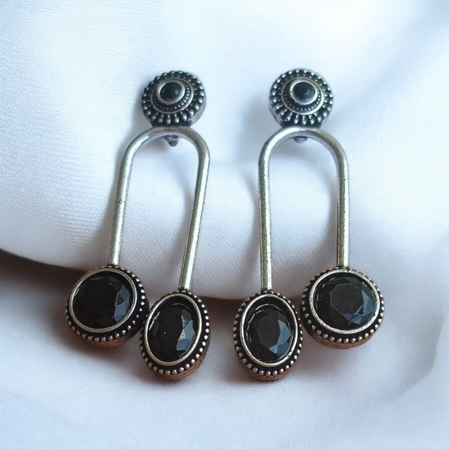 Silver Black Dangler Earring