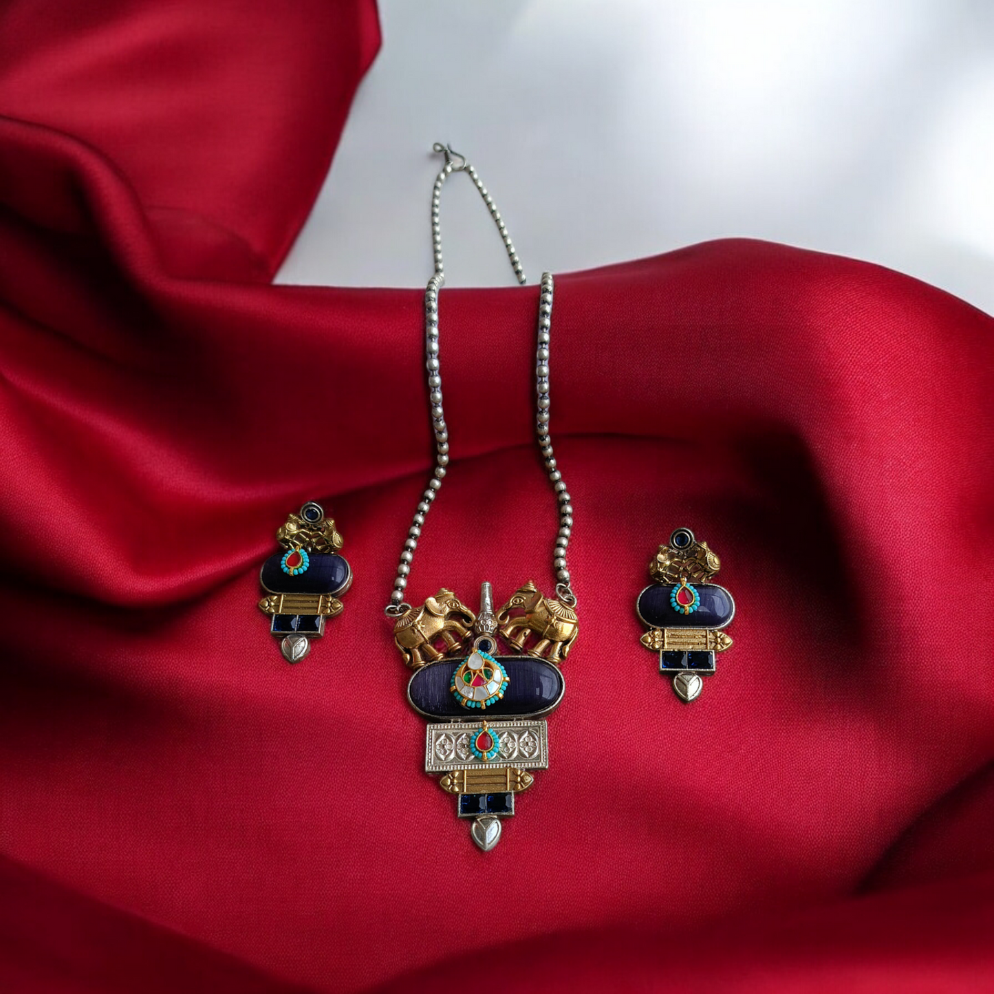 Pachi Kundan Elephant Necklace
