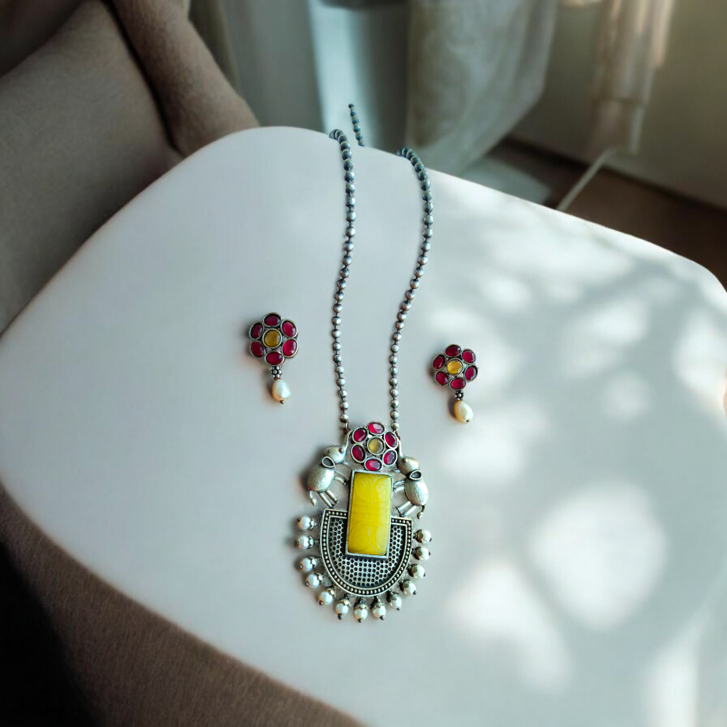 Yellow Monalisa Stone Necklace Set