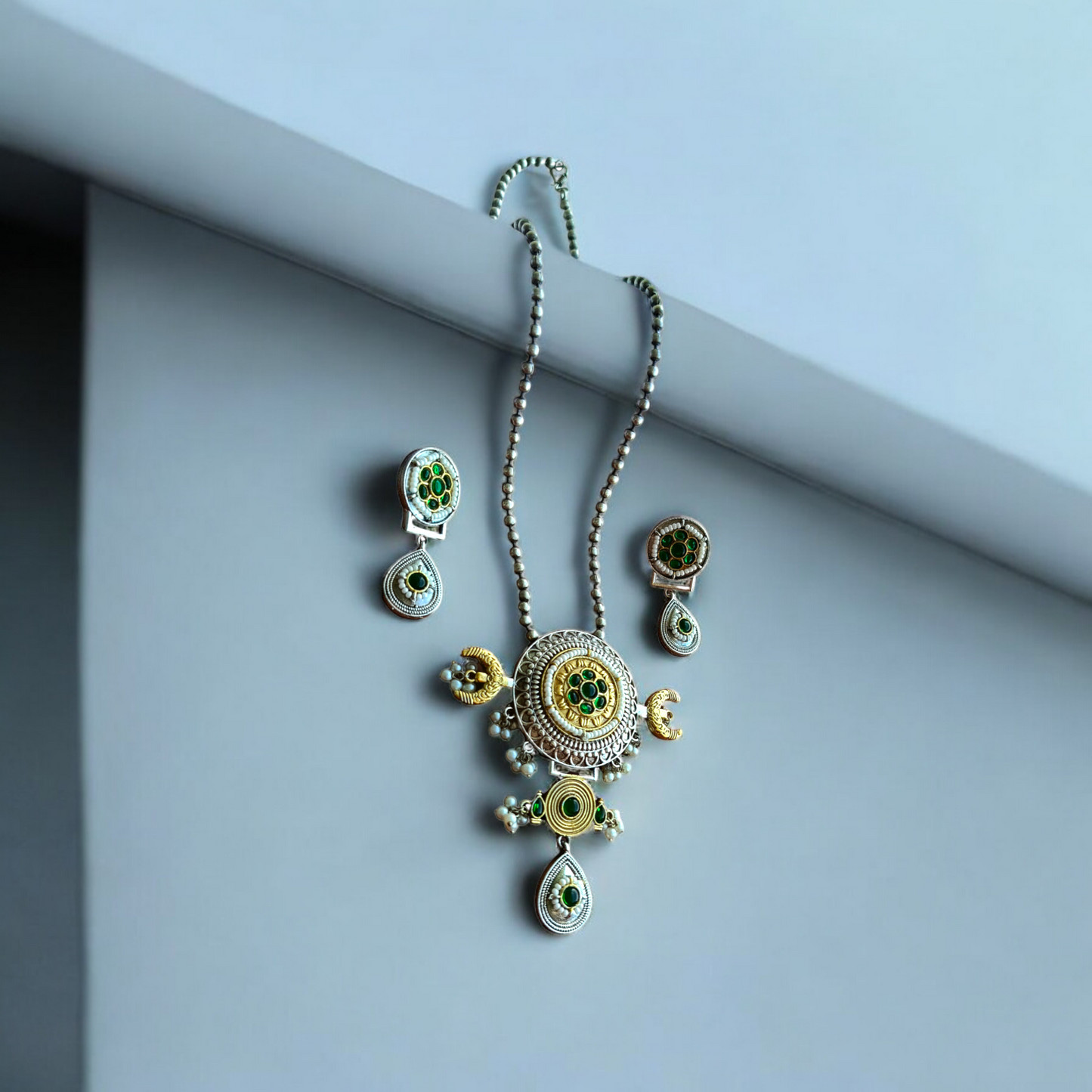 Green Stone Fusion Necklace Set