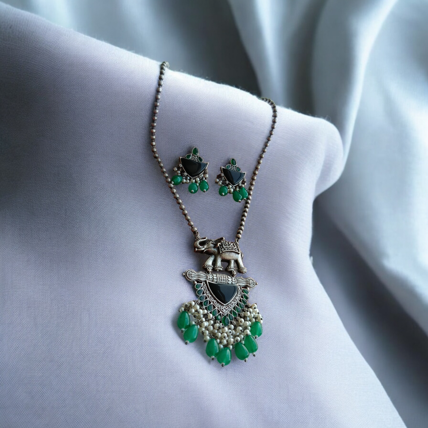 Blue Monalisa Stone Elephant Necklace Set