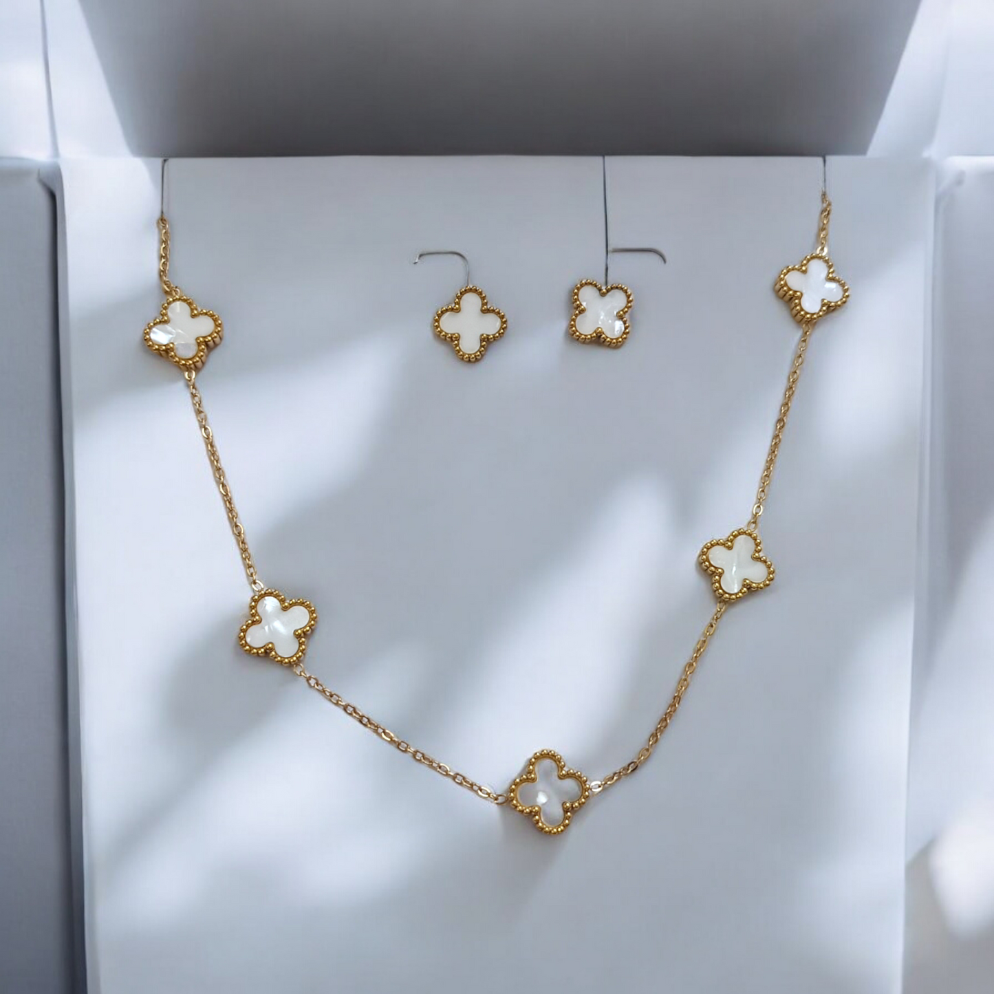White Clover Stone Necklace