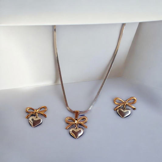 Bow & Heart Pendent Silver chian Necklace