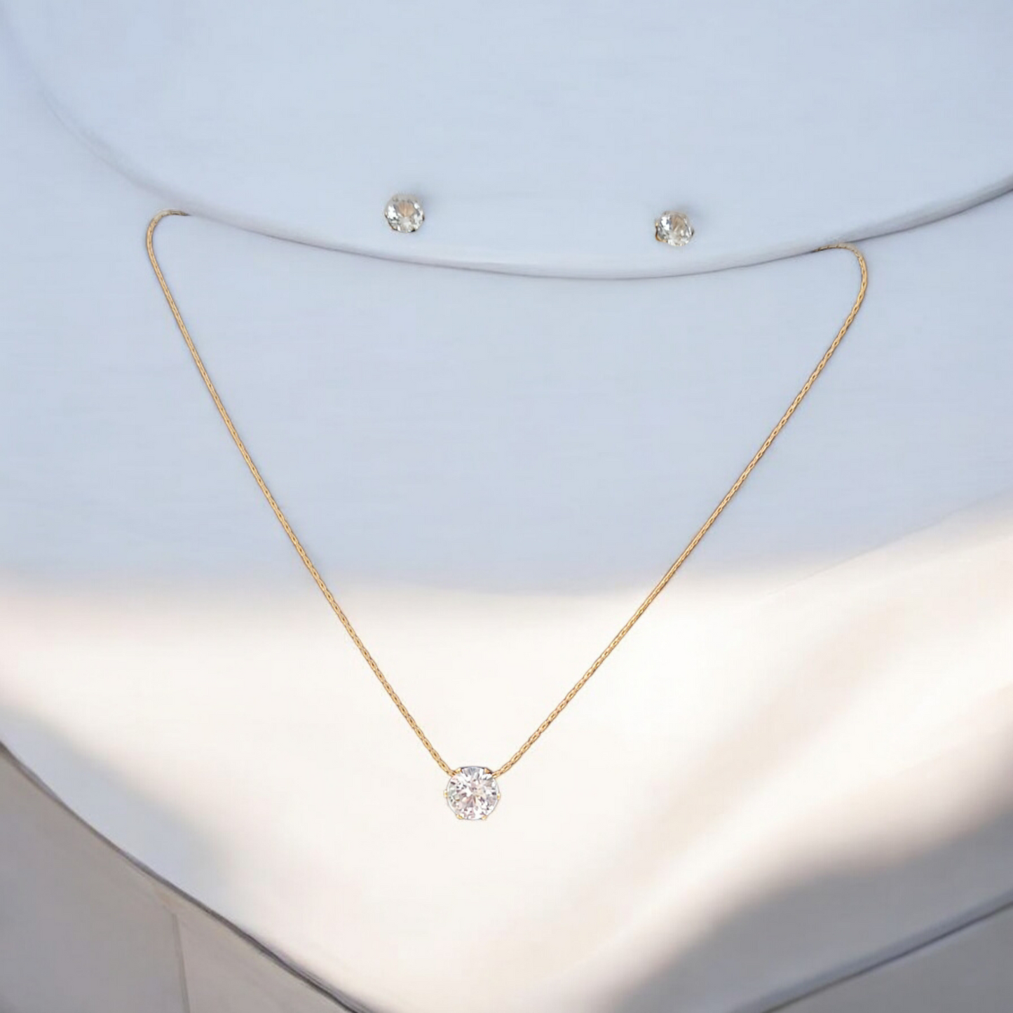 Round Solitaire Necklace