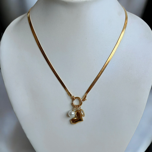 Gold Sweetheart with Pearl Necklace