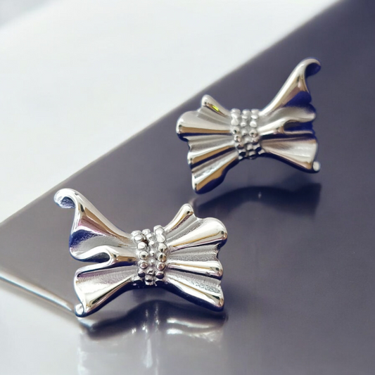 Rhodium plated Stud Earrings