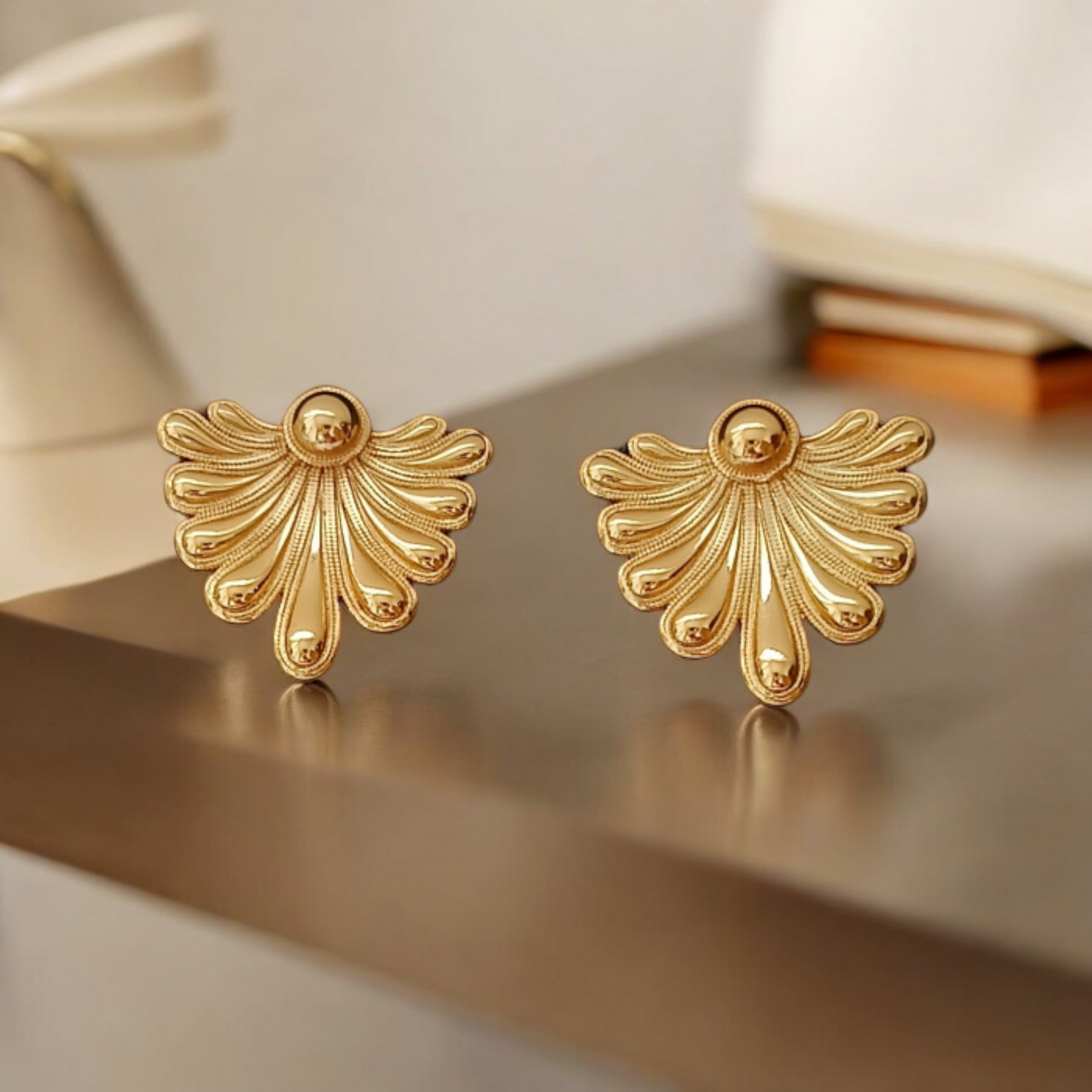 Cleon Stud Earrings