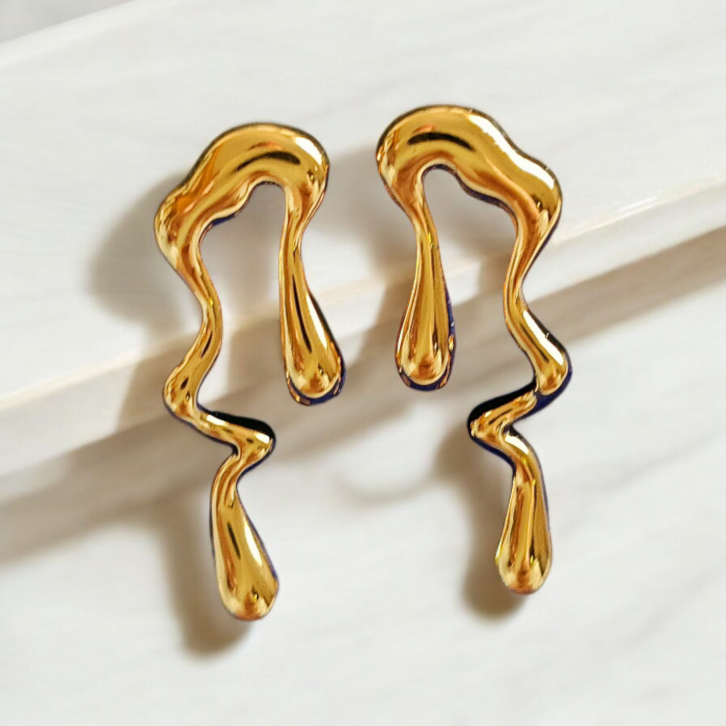Curved Wave Drop Earrings