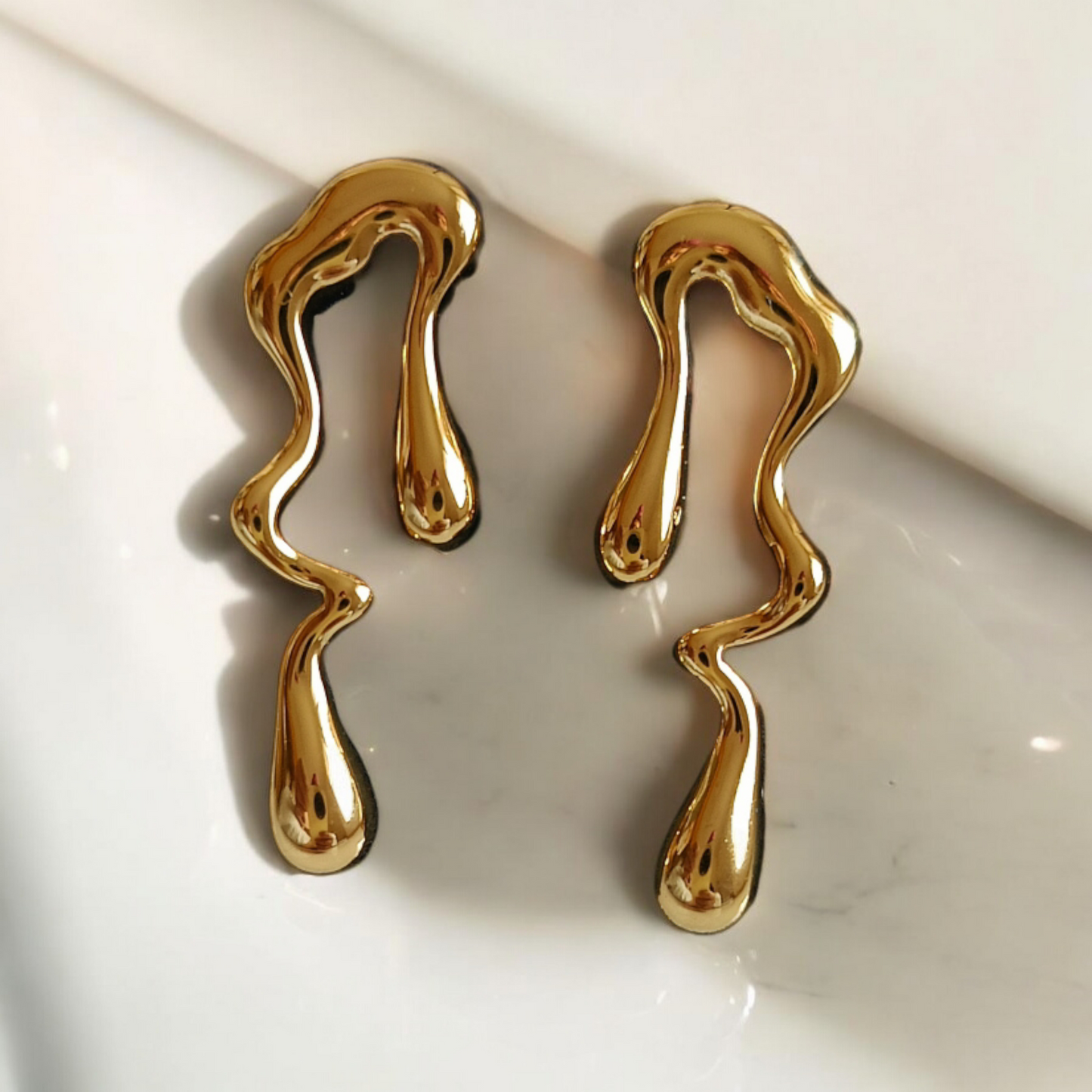 Curved Wave Drop Earrings