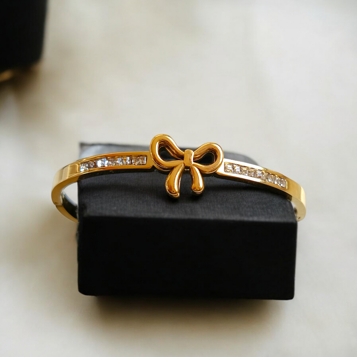 Sparkling Bow Bangle Bracelet