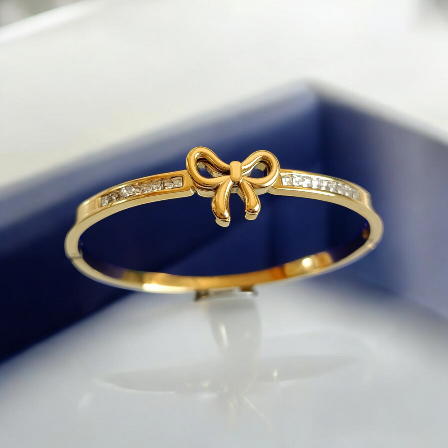 Sparkling Bow Bangle Bracelet