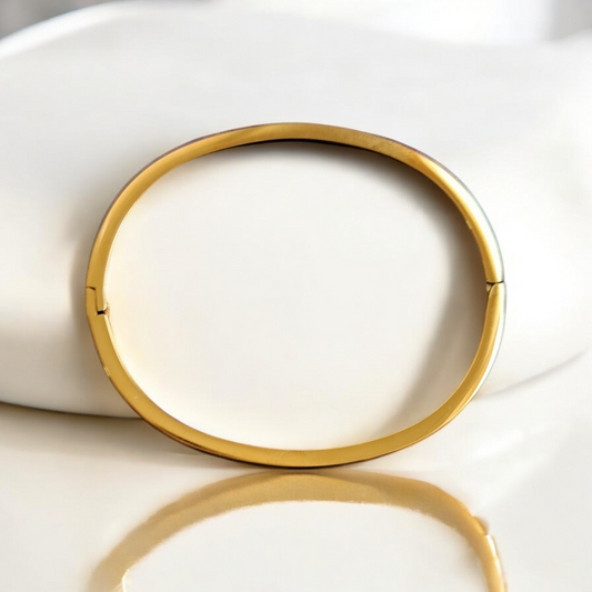Classic Gold Bangle Bracelet