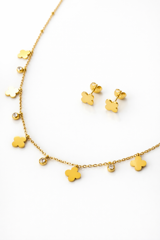 Anti-tarnish Clover Charm Necklace