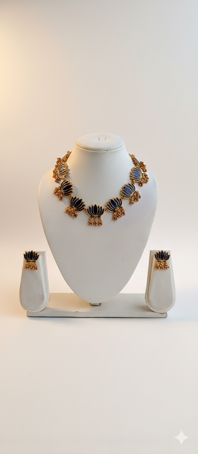 BLUE LOTUS ANTIQUE NECKLACES SET